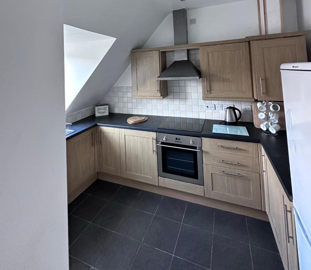 Lancaster Heights Apartment Удхол Спа Екстериор снимка