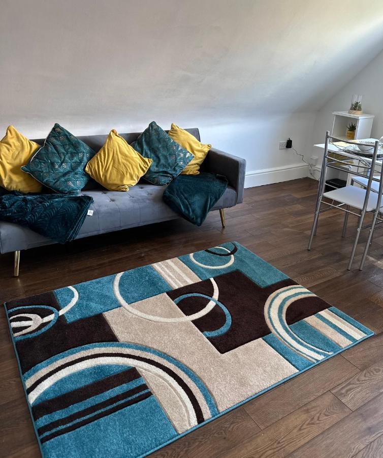 Lancaster Heights Apartment Удхол Спа Екстериор снимка